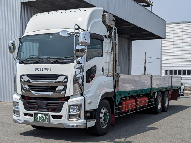 Isuzu / GIGA