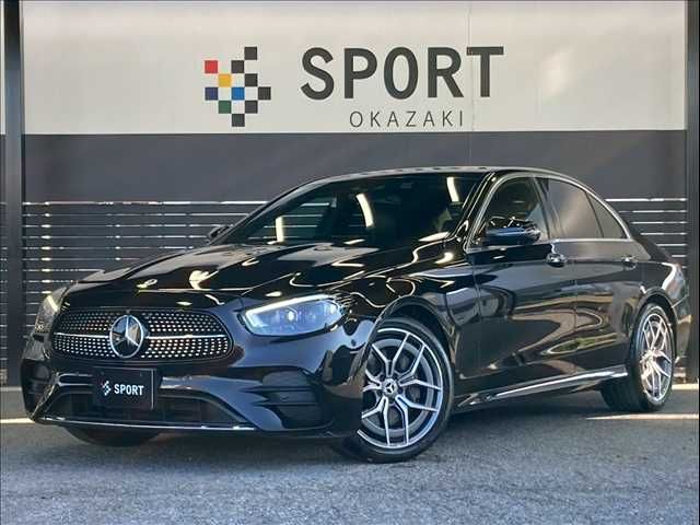 MERCEDES BENZ / MERCEDES BENZ E class sedan