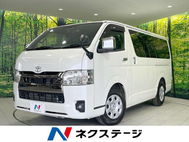 TOYOTA / HIACE van 4WD