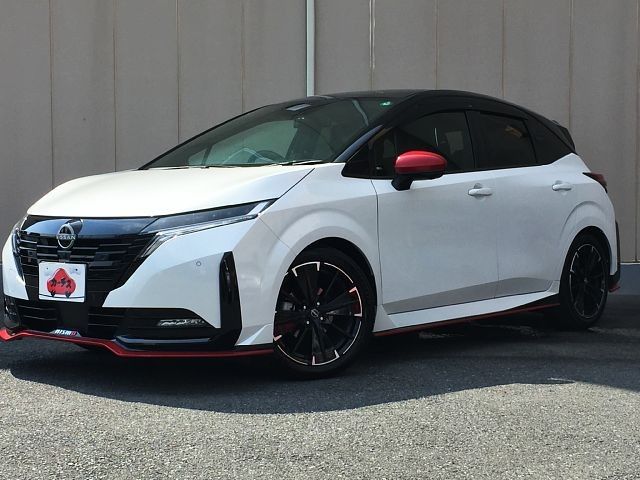 NISSAN / AURA