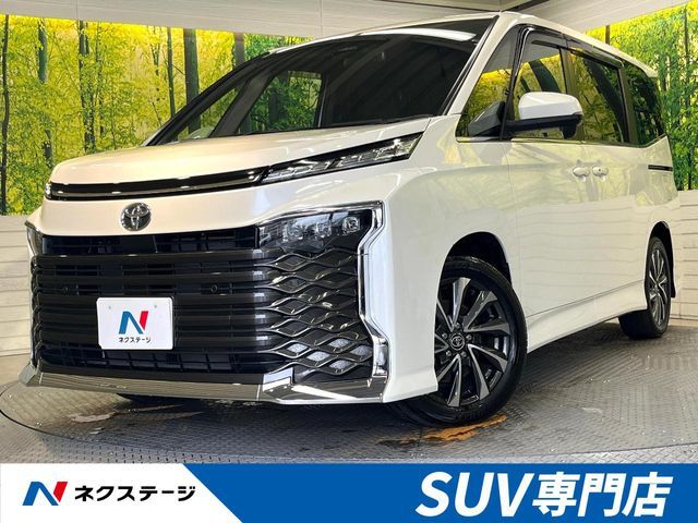TOYOTA / VOXY