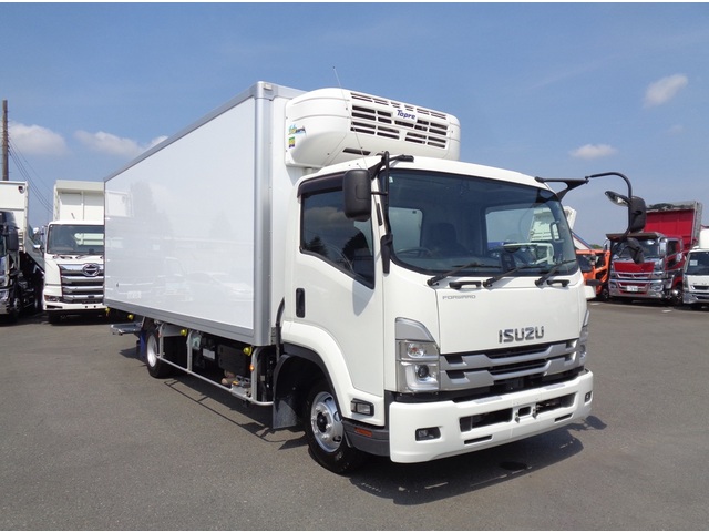 Isuzu / FORWARD