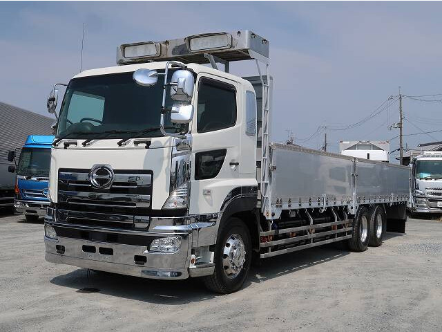 Hino / PROFIA