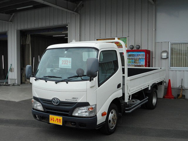Toyota / DYNA