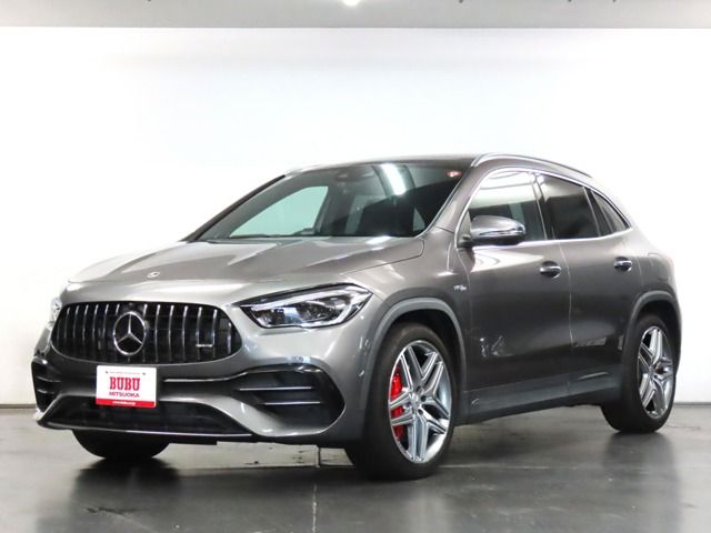 MERCEDES BENZ / MERCEDES AMG GLA class