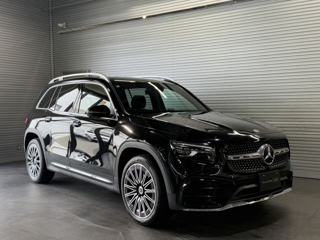 MERCEDES BENZ / MERCEDES BENZ GLB