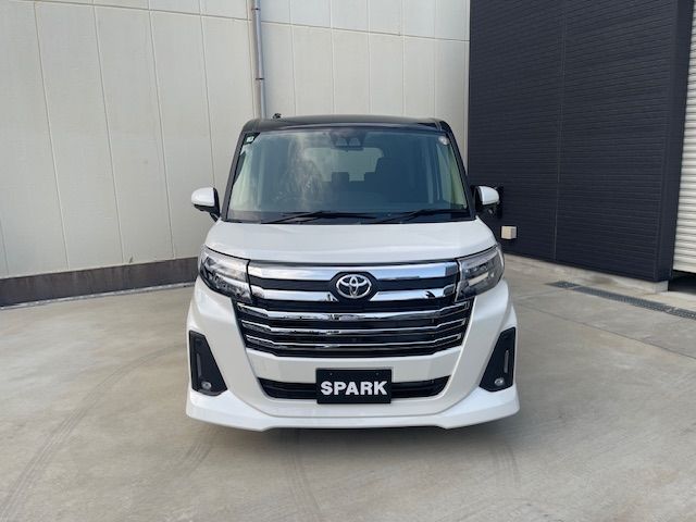 TOYOTA / ROOMY