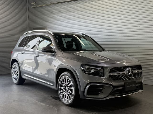 MERCEDES BENZ / MERCEDES BENZ GLB