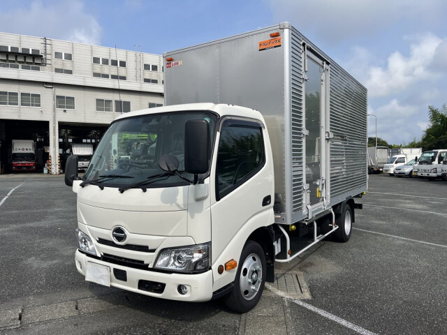 Hino / DUTRO