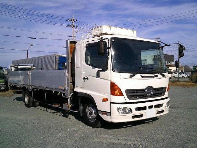 Hino / RANGER