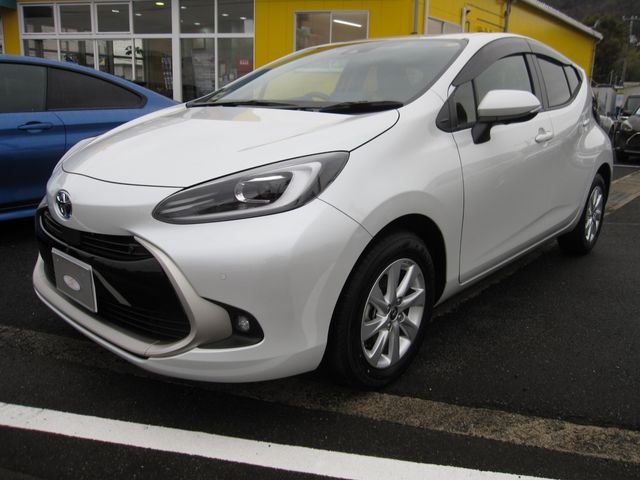 TOYOTA / AQUA