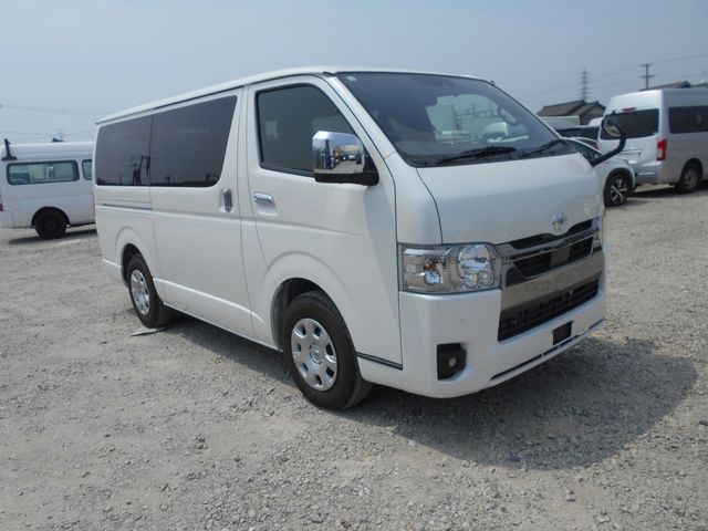 TOYOTA / HIACE van 2WD