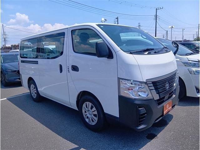 NISSAN / CARAVAN van 2WD