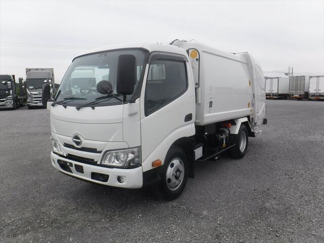 Japanese used car Ref# 1335850 Hino / DUTRO