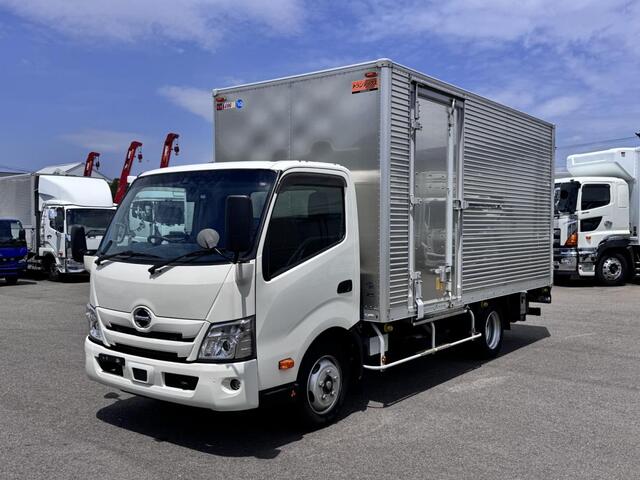 Hino / DUTRO