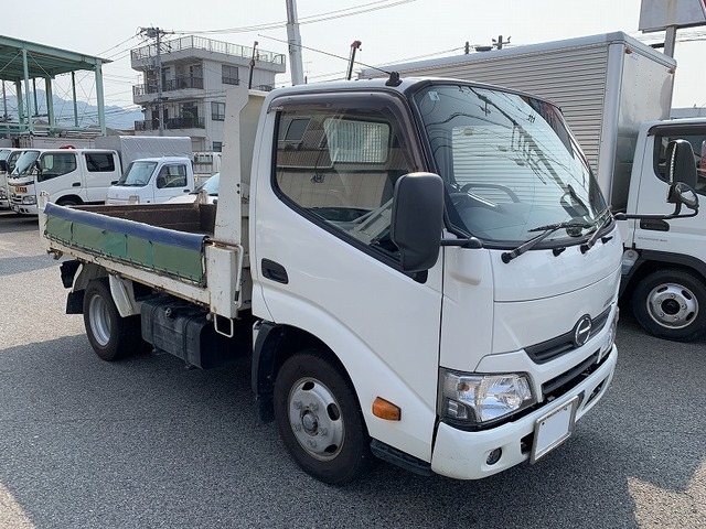 Hino / DUTRO