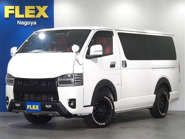 TOYOTA / HIACE van 4WD