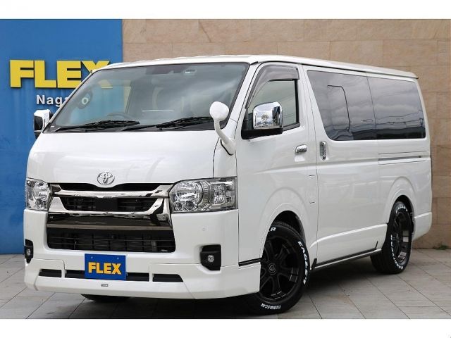 TOYOTA / HIACE van 4WD
