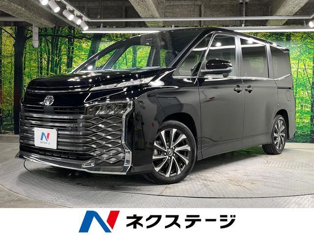TOYOTA / VOXY