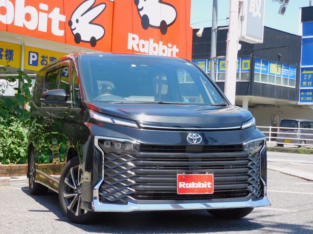 TOYOTA / VOXY