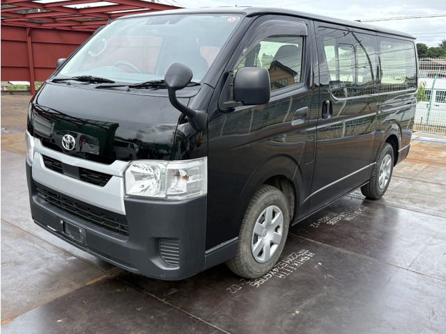 TOYOTA / HIACE van 2WD