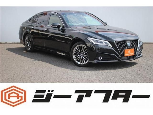 TOYOTA / CROWN sedan hybrid