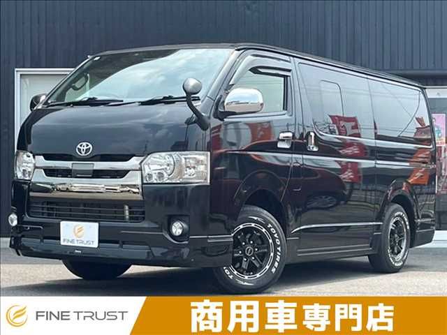 TOYOTA / HIACE van 4WD
