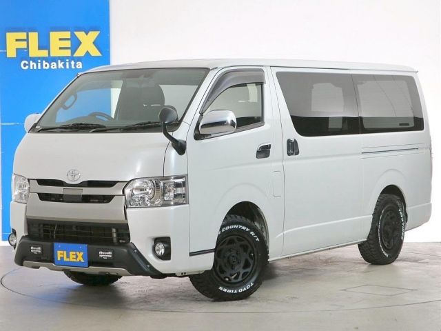 TOYOTA / HIACE van 4WD