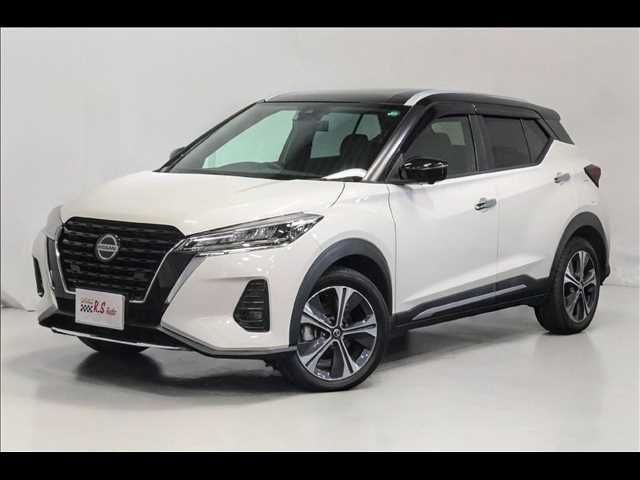 NISSAN / KICKS