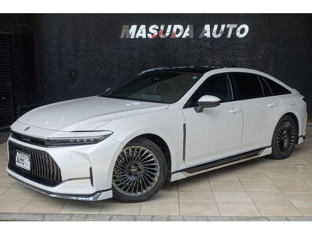 TOYOTA / CROWN sedan hybrid