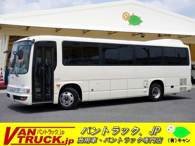 Japanese used car Ref# 1337245 HINO / MELPHA