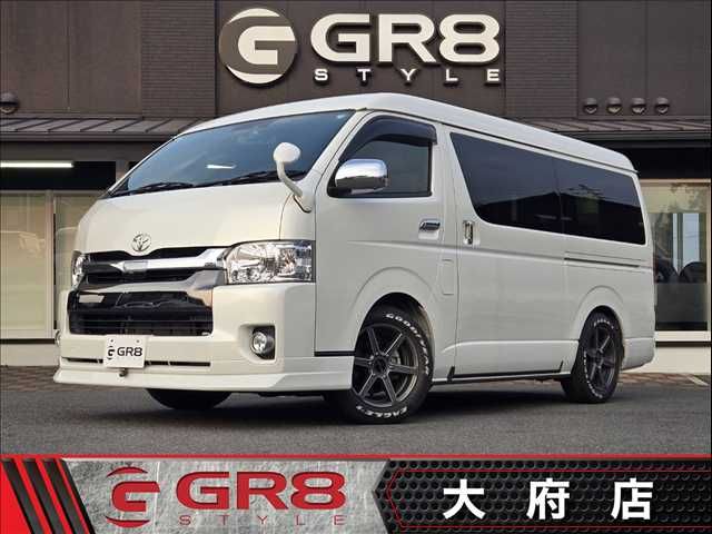 TOYOTA / HIACE van 4WD