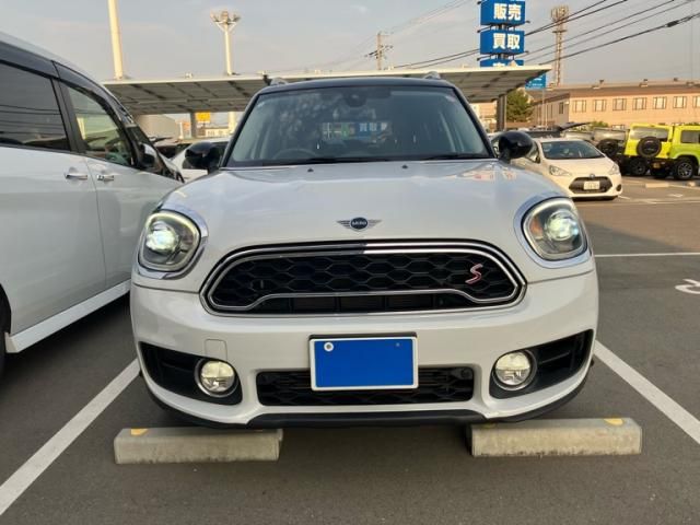 BMW / BMW MINI COOPER S CROSSOVER