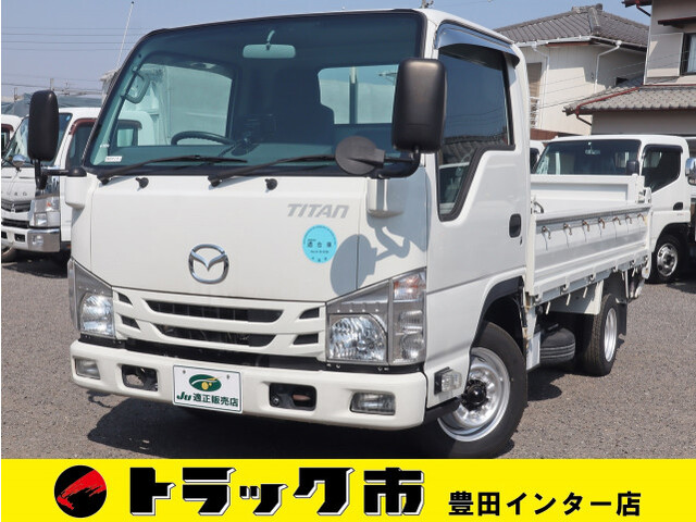 Mazda / TITAN
