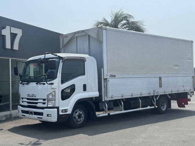 Isuzu / FORWARD