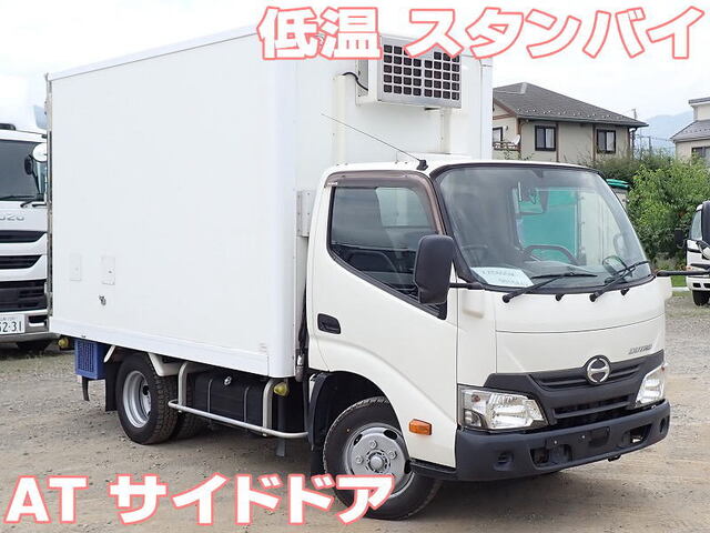 Hino / DUTRO