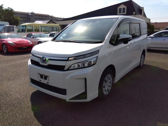TOYOTA / VOXY