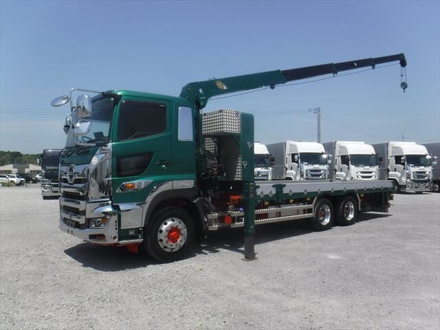 Hino / PROFIA