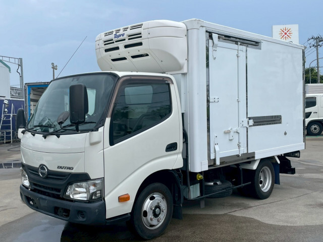 Hino / DUTRO