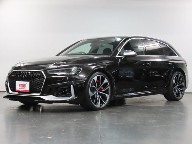 AUDI / AUDI RS4 AVANT