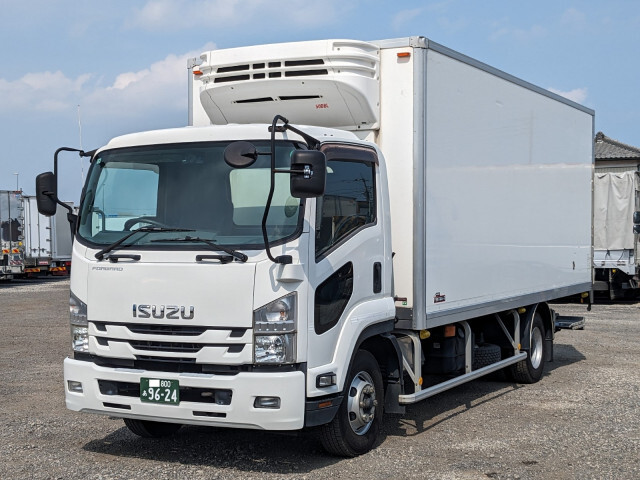 Isuzu / FORWARD