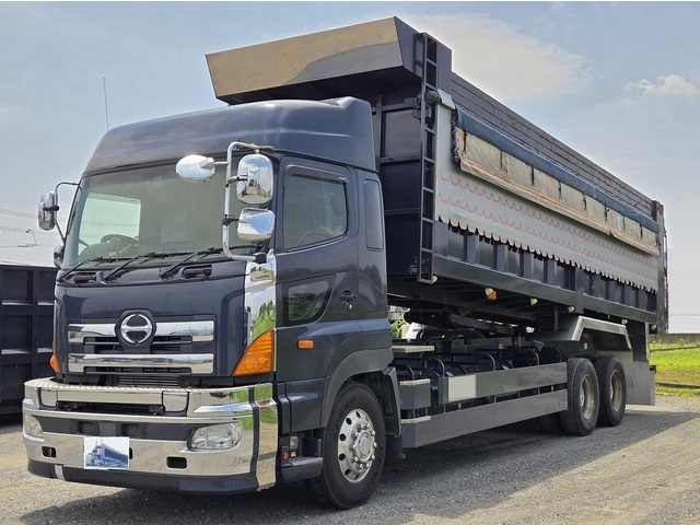 Hino / PROFIA
