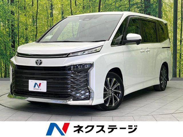 TOYOTA / VOXY