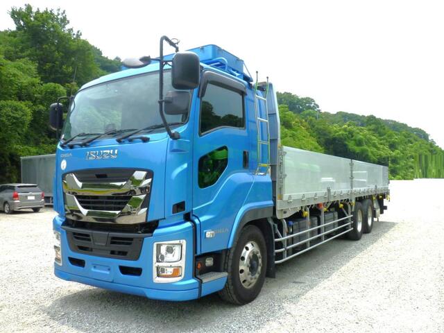 Isuzu / GIGA