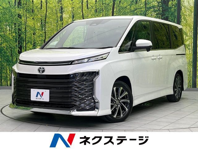 TOYOTA / VOXY