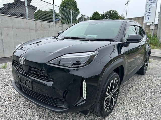 TOYOTA / YARIS CROSS HYBRID