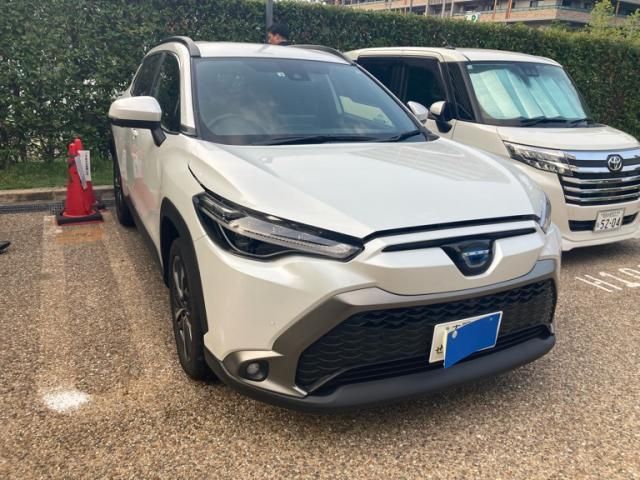 TOYOTA / COROLLA CROSS HYBRID