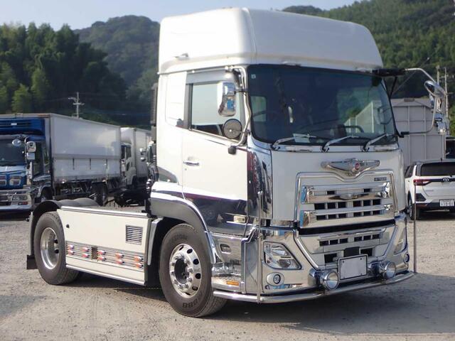 UD Trucks / QUON