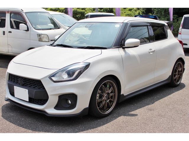 SUZUKI / SWIFT