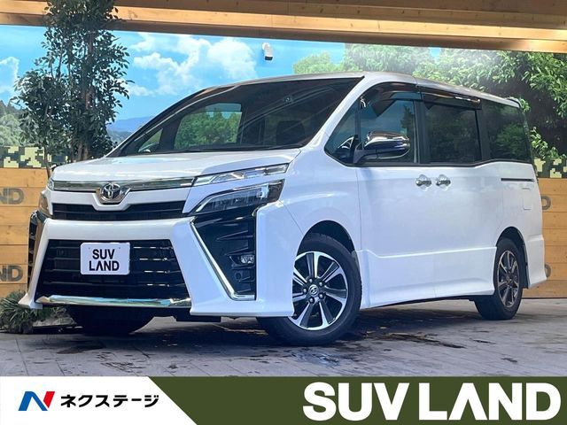 TOYOTA / VOXY